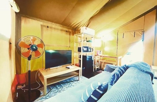 Pantai Penarik Autre | Rembulan Escape - Beachfront safari tent