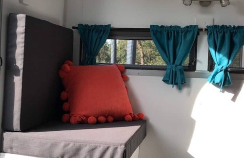 Wallington Maison | Remedy Farm Retreat - peaceful, private glamping 5 mins from Beach