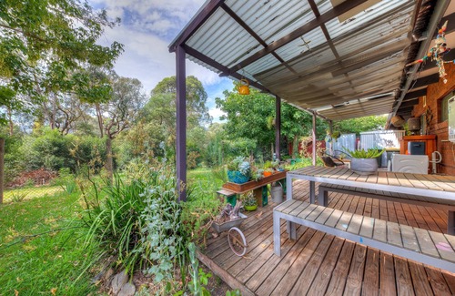 Porepunkah Appartement | Remington's Place - a charming 2 bedroom unit in a quiet complex.