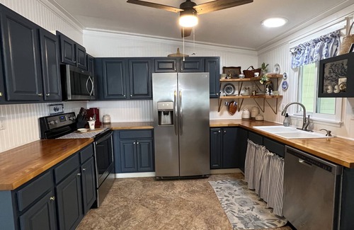The Villages Maison | Remodeled 2b/2b on quiet cul-de-sac