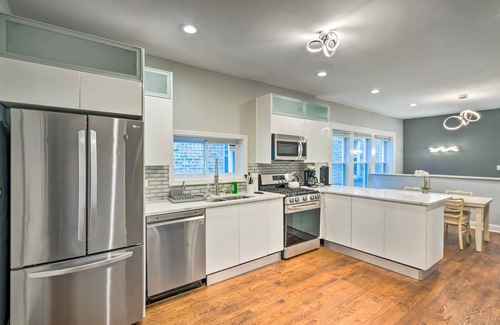 Chatham Appartement | Remodeled Chicago Apartment < 9 Mi to Downtown