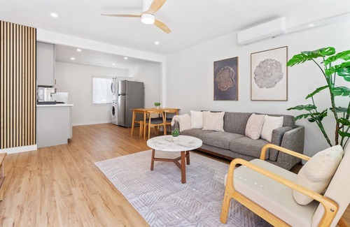 Normal Heights Appartement | Remodeled, Close to ALL, AC, 2BR, 1 Parking, Walkable, Urban High Speed Internet