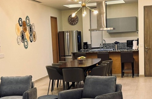 Puente del Mar Appartement | REMODELED Luxurious First-Floor Apartment in Isla Residences