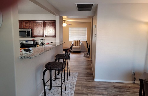Maricopa Maison | Remodled Cheerful 3 Bedroom 2 bath Home with beautiful Oasis Pool.