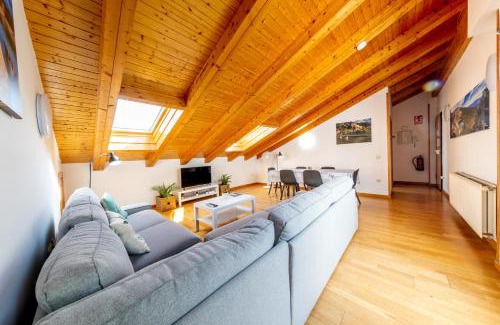 Soria Appartement | RENOVADO - Ático Plaza Herradores, céntrico y con Wifi