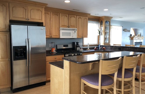 Sea Isle City Maison | 6 p CUBIERTA HOT TUB / beachblk / 2 Master Suites w / bodyjet duchas / 4 chimeneas / parques 8