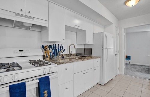Germantown Appartement | Renovated 2BR in Germantown