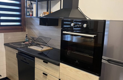 Araches-la-Frasse Appartement | Renovated 75m2 apartment with balcony and panoramic view.