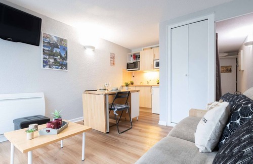 Saint-Lary-Soulan Appartement | Renovated apartment for 4 people, quiet, near Saint-Lary village center