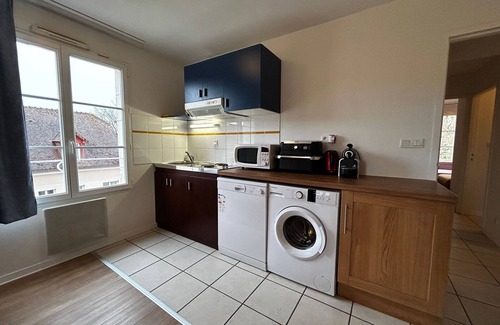 La Roche-Posay Appartement | Appartement rénové proche Thermes avec piscine et Wi-Fi