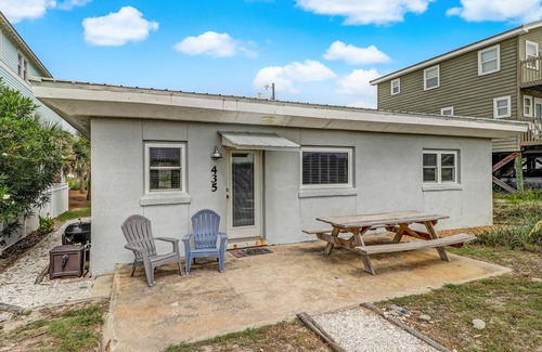 Fernandina Beach Maison | Amelia Island - Cottage en bord de mer rénové - à quelques pas de l'océan!