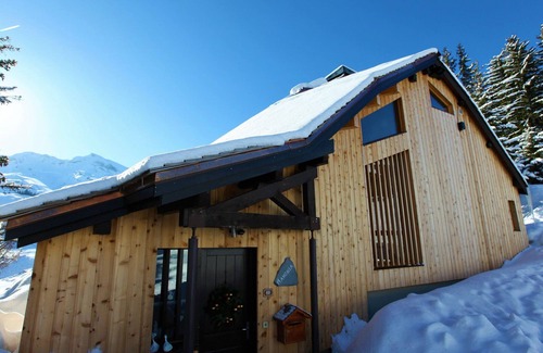 Avoriaz Chalet De Ski | Chalet rénové avec spa, hammam, sauna et jacuzzi - 12 pers - centre Avoriaz