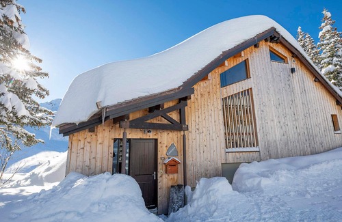 Avoriaz Chalet De Ski | Chalet rénové avec spa, hammam, sauna et jacuzzi - 12 pers - centre Avoriaz