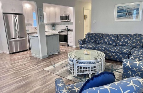 South End Copropriété | Renovated Condo/3BR 2BA First Floor Unit Near South End Beach Access