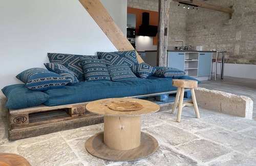 Dompierre-sur-Mer Maison | Charmante maison rénovée avec jardin, 2 chambres, proche La Rochelle, 4 couchages