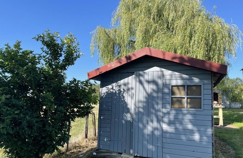 Isle-et-Bardais Cottage | Ferme rénovée avec étang privé, proche de la forêt de Tronçais, idéale pour pêche et détente