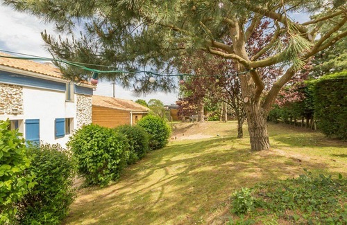 Port-Saint-Pere Cottage | Ancien Bâtiment de Ferme Rénové entre Nantes et Pornic avec Jardin et Activités