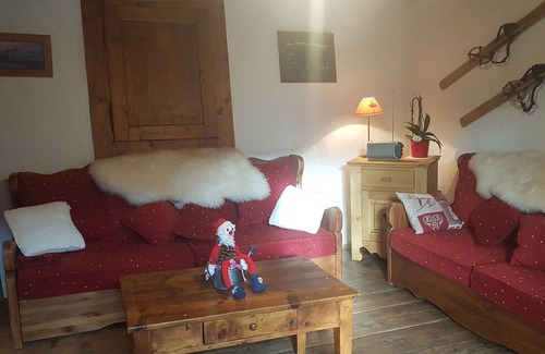 Queige Chalet De Ski | Chalet de Montagne dans le Pays du Mont blanc proche des Saisies