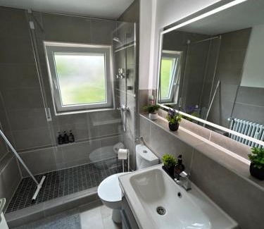 Weinsteige Appartement | Renovated Flat - Prime Location Near Marienplatz
