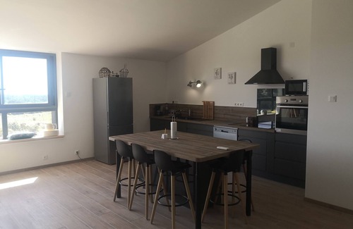 Villespassans Maison | Renovated former barn View of Pyrenees, Canigou, Clape massif and garrigue