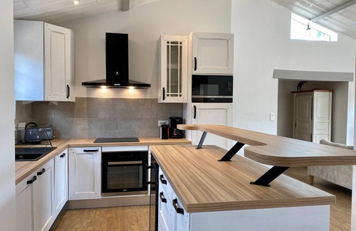 Les Moutiers-en-Retz Cottage | Maison rénovée avec terrasse et jardin clos à 30m de la mer, parking, wifi