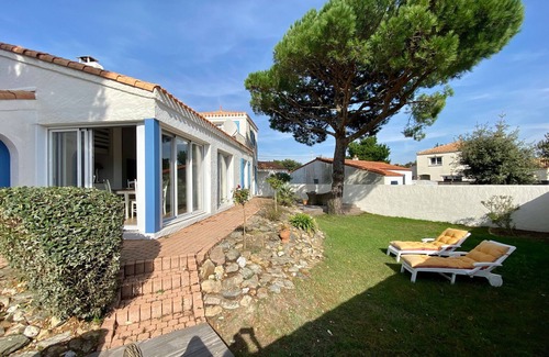 Les Moutiers-en-Retz Cottage | Maison rénovée avec terrasse et jardin clos à 30m de la mer, parking, wifi
