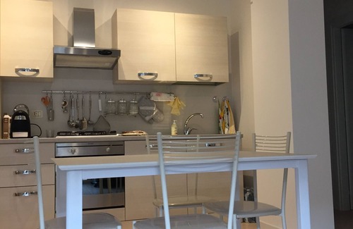 Morciano di Romagna Appartement | Appartement rénové au rez-de-chaussée dans le jardin