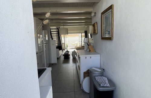 La Gueriniere Maison | Maison rénovée, 150m de la plage et très proche commerces .