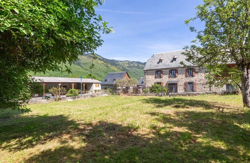 Peyragudes Maison | Maison rénovée 12 pers, proche Loudenvielle, wifi, jardin, terrasse, navette télécabine à 50m
