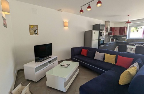 Longeaux Cottage | Gîte rénové et moderne avec Wi-Fi, calme et confort près de Ligny-en-Barrois