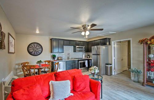 North Overton Maison | Renovated Modern Home with Patio, Walk to Texas Tech