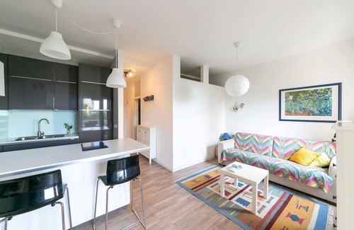 Faro Appartement | *Renovated* Pool/Beach Place [+Free Parking]