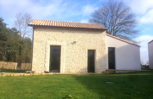 Mornac-sur-Seudre Maison | maison particulière rénovée avec terrasse et abri jardin a 10 mn des plages