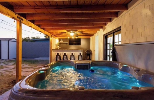 Scottsdale Estates Ten Maison | Renovated Retreat | Old Town Scottsdale | Sleeps 6