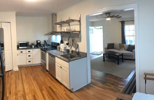 East Durham Appartement | Renovated Space Close to Downtown - A
