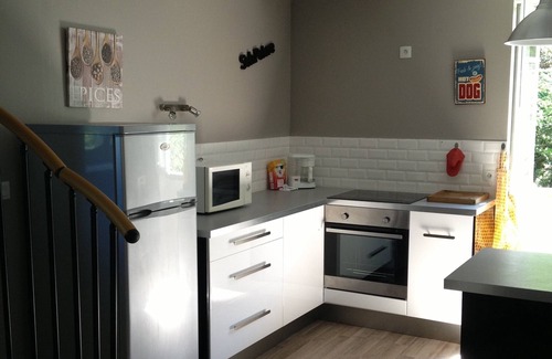 Juvinas Maison | Charmante maison en pierre en bord de rivière expo sud pour 5 personnes