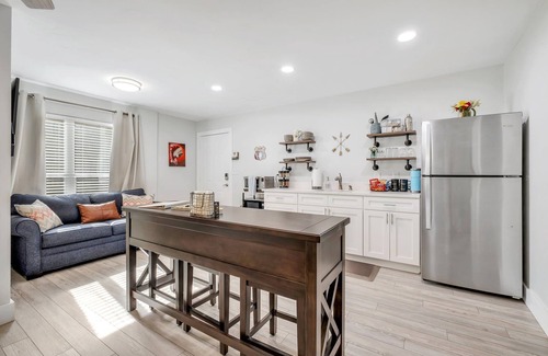 Tallahassee Appartement | Updated Studio -Walking distance to FSU/Doak Stadium