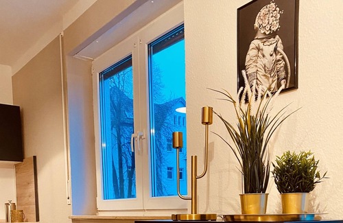 Andreasvorstadt Appartement | Renovated studio with balcony, WiFi, Netflix & kitchen near the city