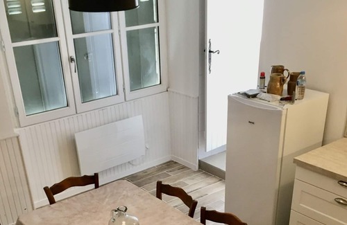 Faye-la-Vineuse Maison | Renovated village house close to Richelieu, Indre et Loire