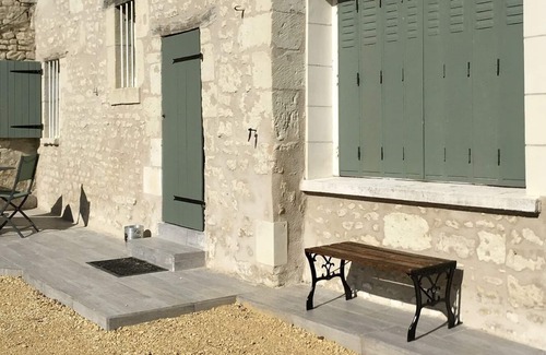Faye-la-Vineuse Maison | Renovated village house close to Richelieu, Indre et Loire