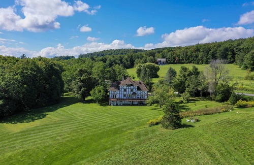 Hammondsport Maison | Louez un domaine entier au coeur du pays du vin! La meilleure vue autour!