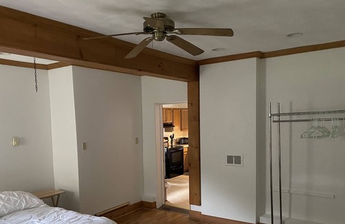Williamsport Appartement | Rent by the month ,fully furnished.Centrally located, cozy & clean.