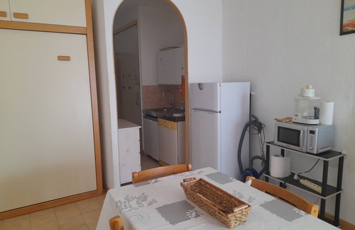 Santa-Lucia-di-Moriani Appartement | Rent studio "feet in the water"
