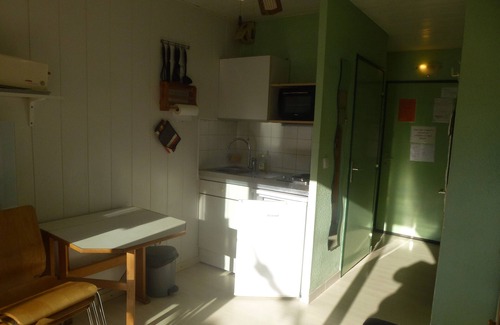 Lamalou-les-Bains Appartement | rental apartment studio cure lamalou les bains trainee vacancy
