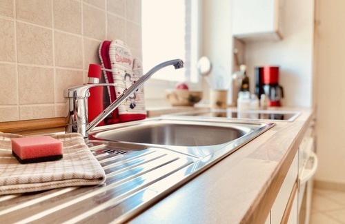 Kirchdorf Appartement | Location-de Luxe-Salle de bain privée séparée-Terrasse-Garten-1Schlafzimmer-DG