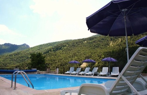 Val-de-Chalvagne Copropriété | Location dans résidence (ancienne bergerie) avec piscine et tennis