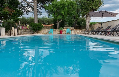 Vauvert Maison | LOCATION D'UN MAS AVEC PISCINE DANS UN DOMAINE VITICOLE EN PETITE CAMARGUE