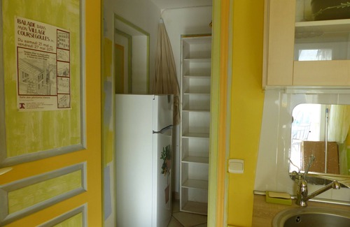 Coursegoules Cottage | Location studio 30m2 avec véranda de 15m2 dans maison individuelle