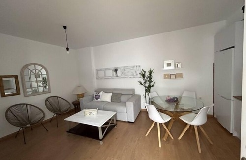 Santa Marina Appartement | Rental unit in Córdoba · 1 bedroom · 3 beds · 1 bath