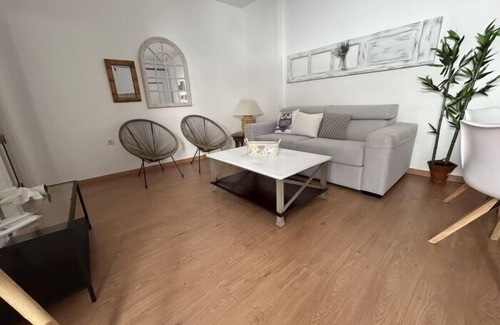 Santa Marina Appartement | Rental unit in Córdoba · 1 bedroom · 3 beds · 1 bath